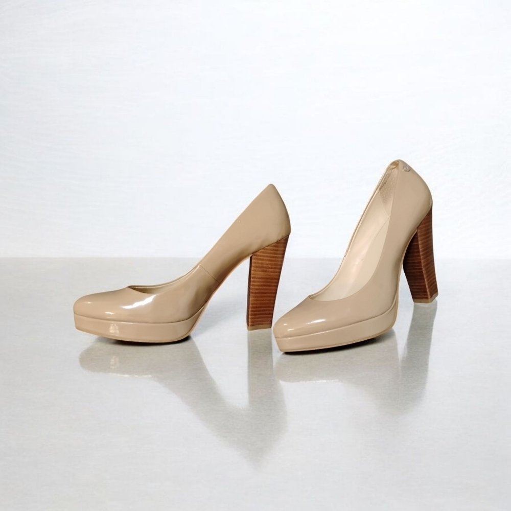 Calvin Klein Classic Nude Patent Pumps Women's US Size 8.5